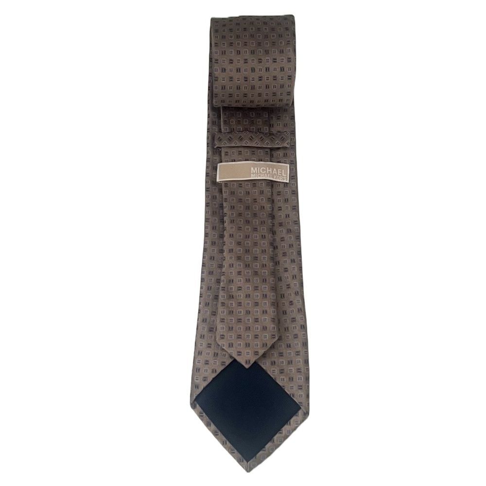 Michael Kors Silk Blend Embroidered Mens Designer Tie Tan Preppy Neutral Necktie - Picture 6 of 9